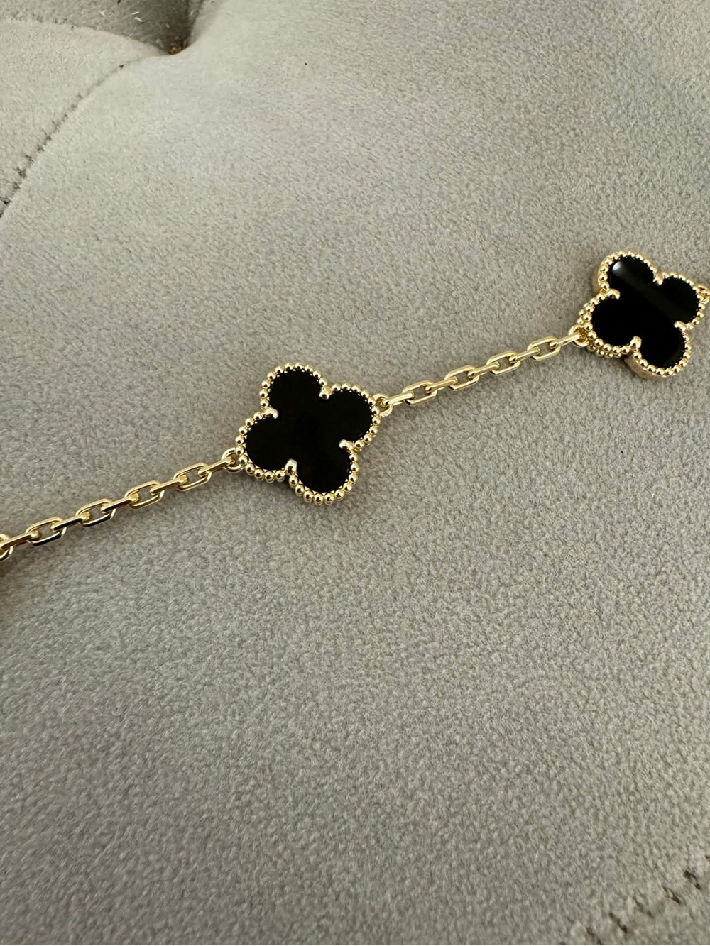 Van Cleef & Arpels Alhambra 5 Motifs Onyx Bracelet Classic Vintage Size - Picture 5 of 10